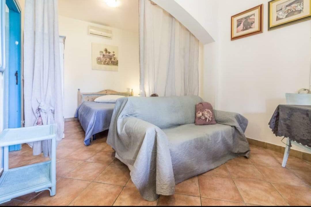 Il Falco Casa Vacanze - Cugnana - Porto Rotondo Εξωτερικό φωτογραφία